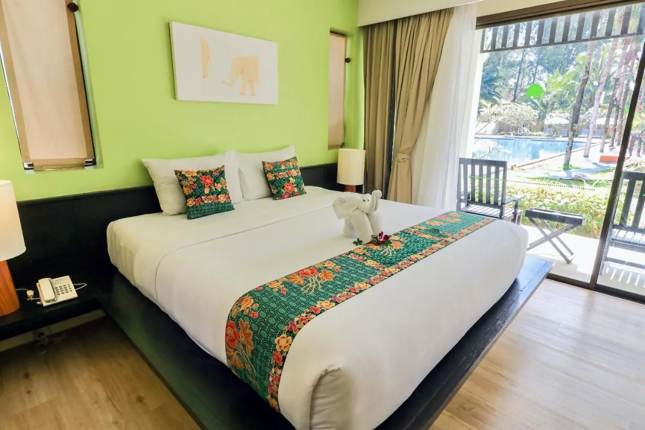 Palm Galleria Resort Кхаулак