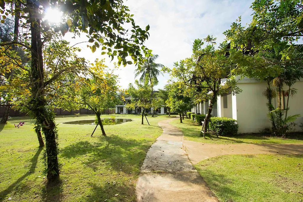 Palm Galleria Resort Кхаулак