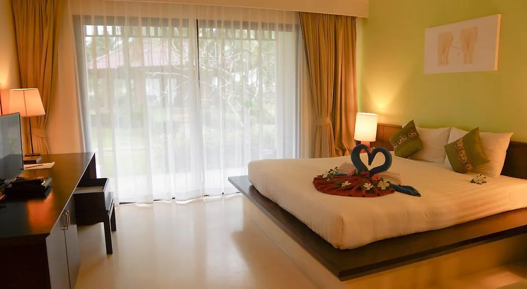 Palm Galleria Resort Кхаулак